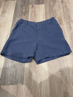Southern Proper Men's Flat Front Shorts in Navy
